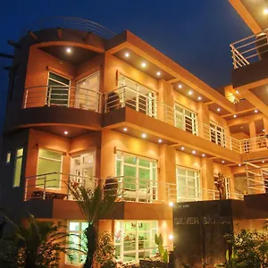 Semesteranläggning (resort) Silver Sands -
